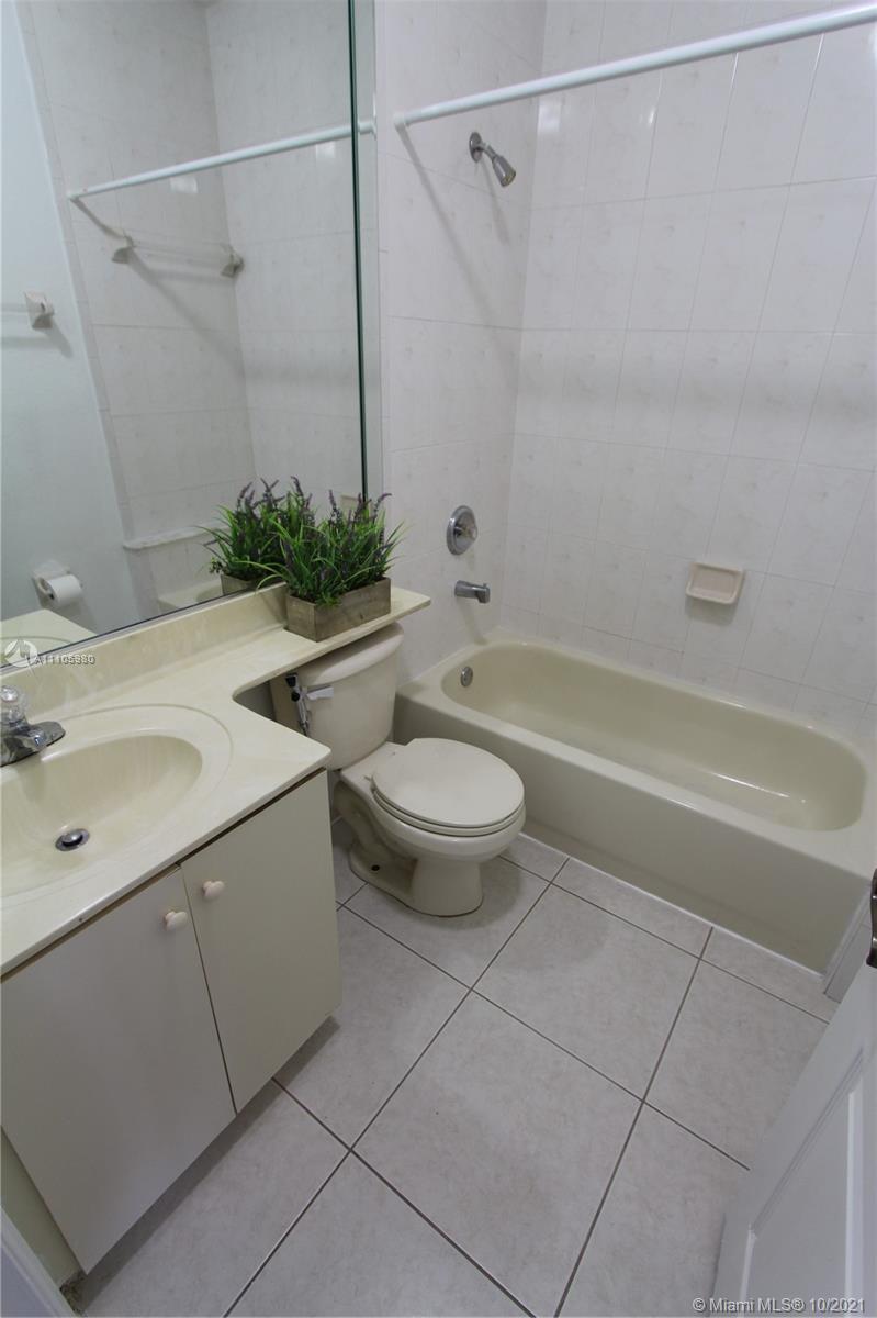 LILANDIA ESTATES CONDO - Residential Lease