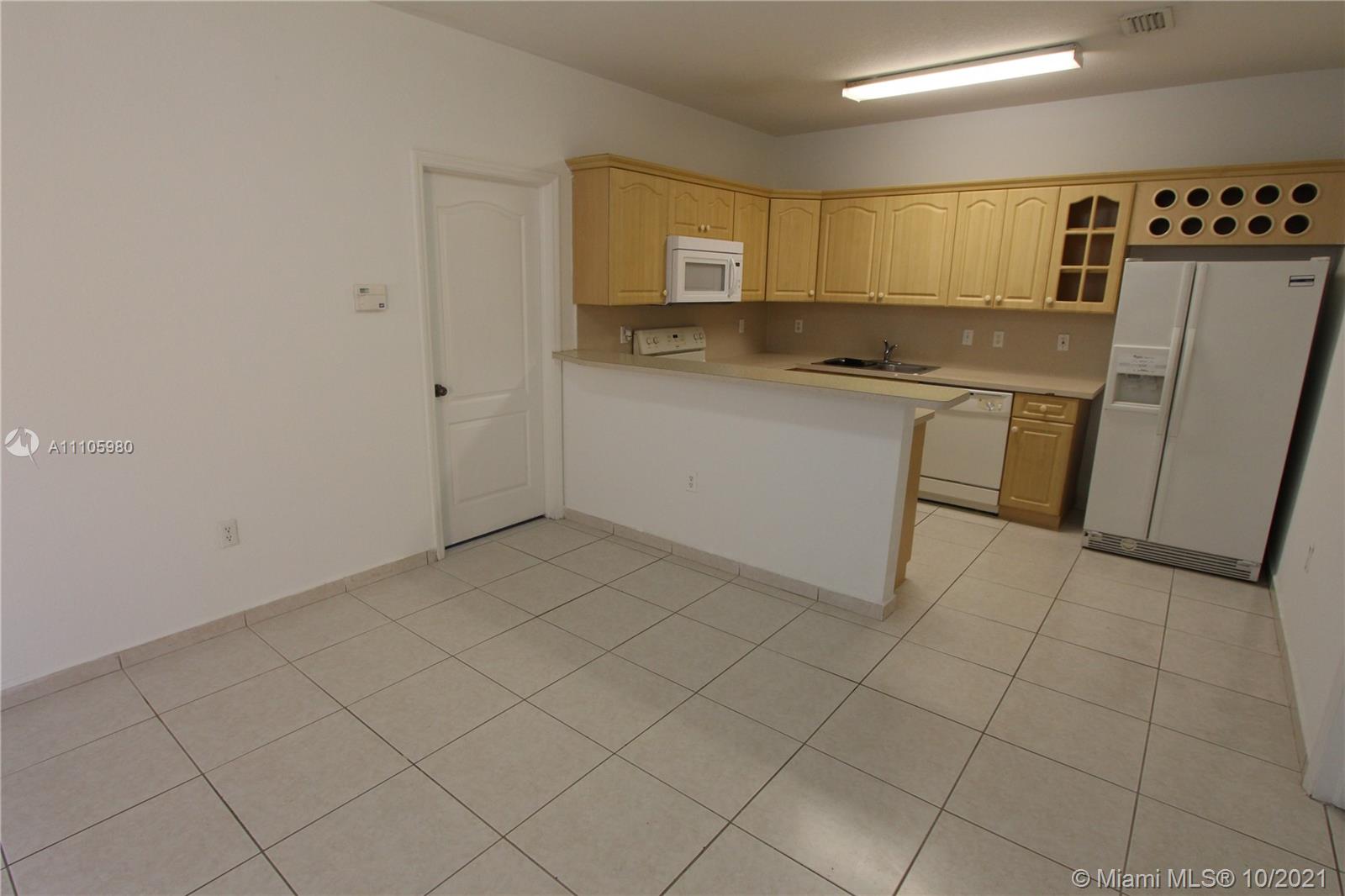 LILANDIA ESTATES CONDO - Residential Lease