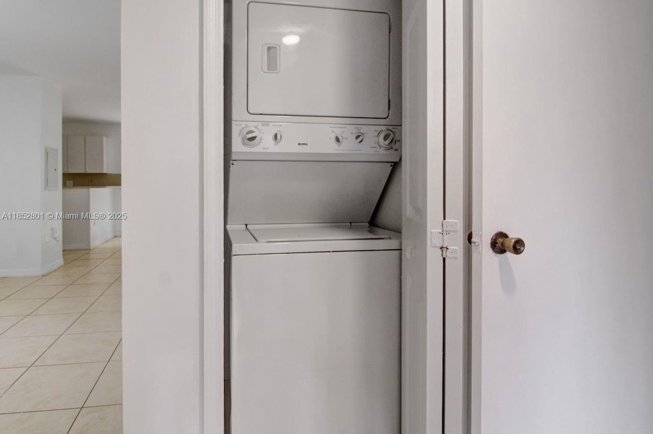 VENETIA GARDENS SOUTH CON - Residential