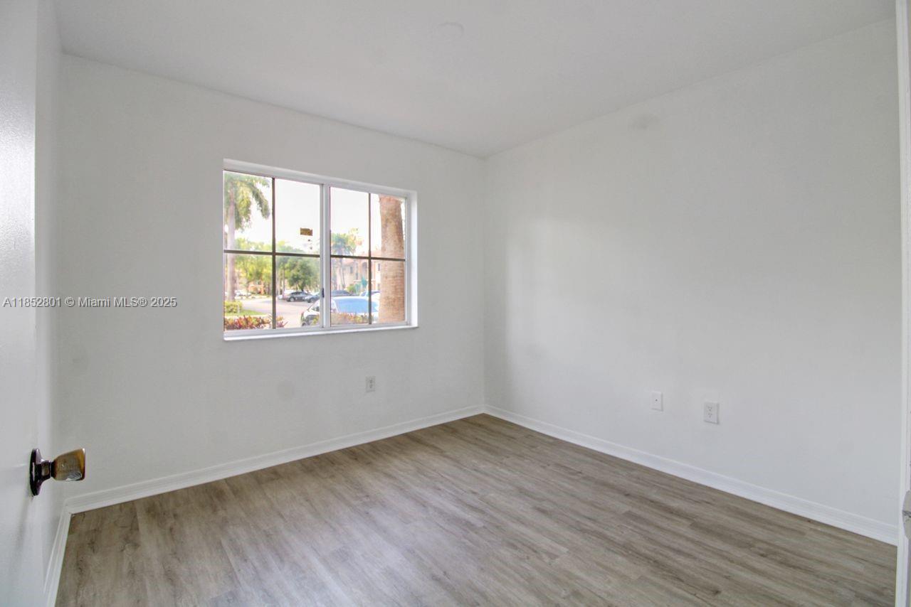 VENETIA GARDENS SOUTH CON - Residential