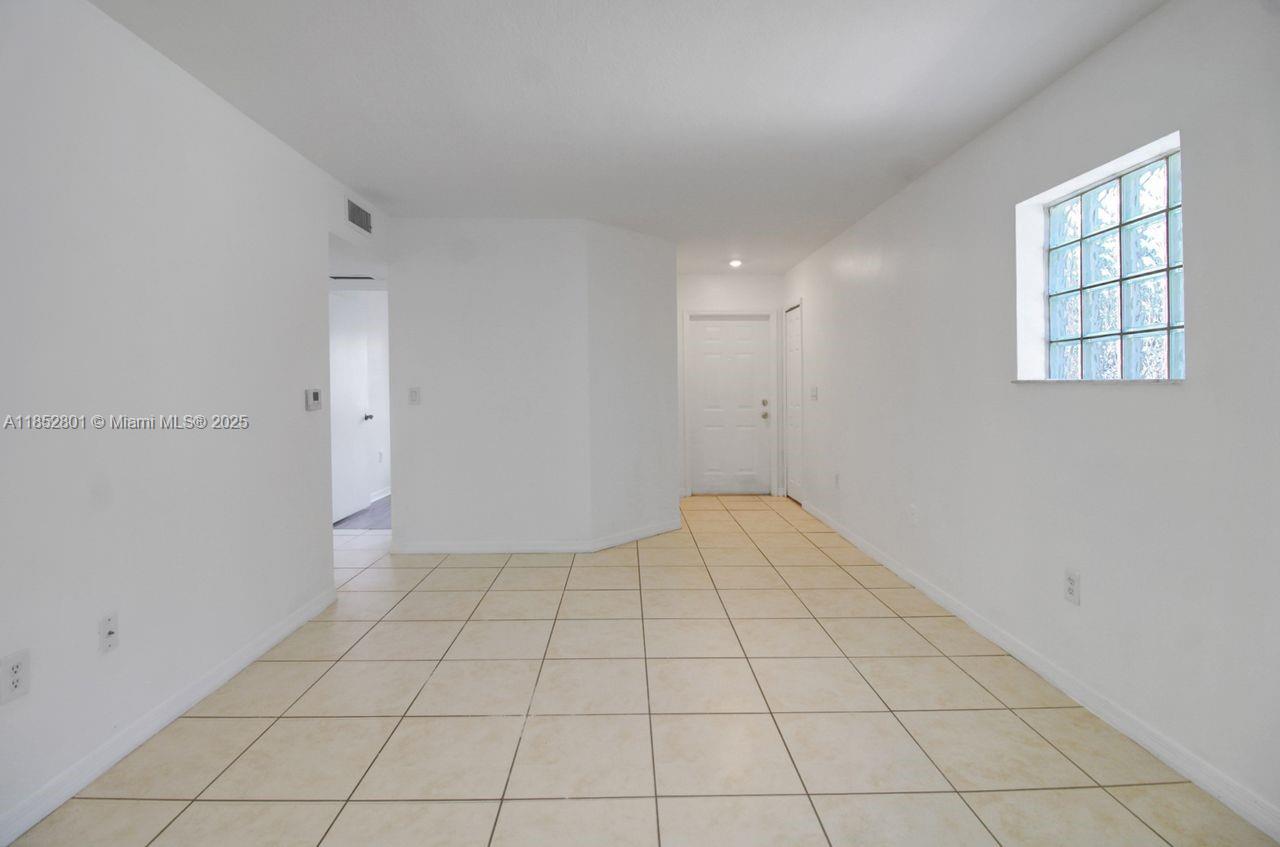 VENETIA GARDENS SOUTH CON - Residential