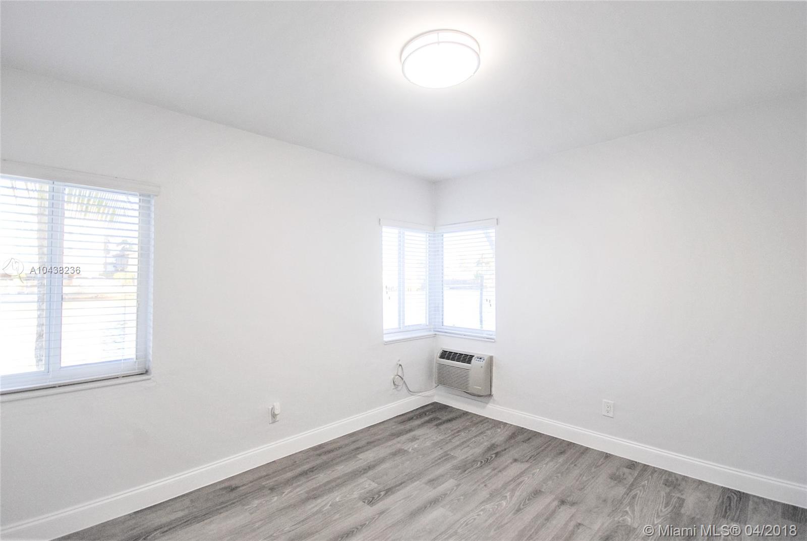2 53 42 BEACH BAY SUB - Residential Lease