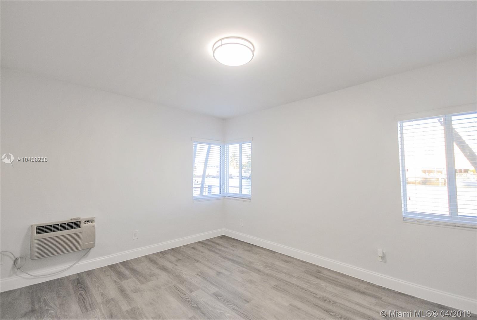 2 53 42 BEACH BAY SUB - Residential Lease