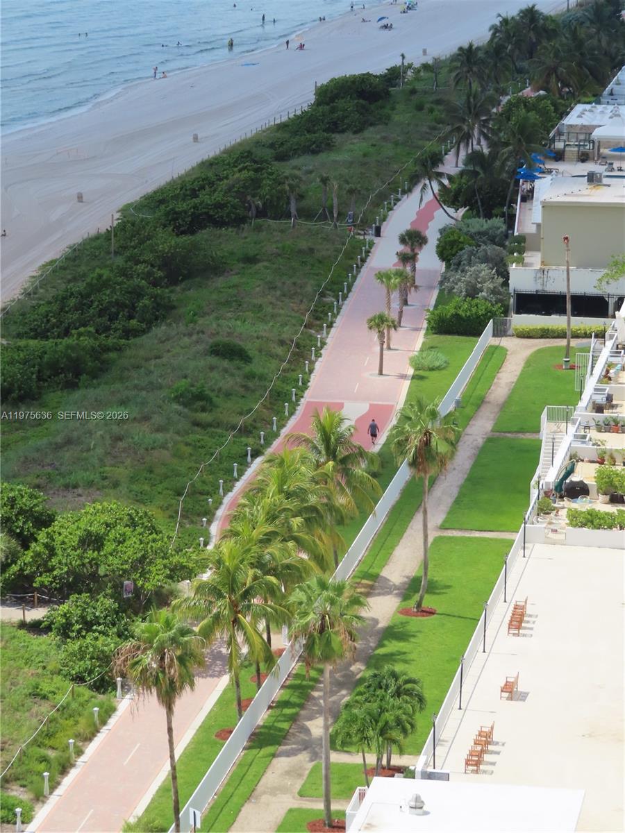 ARLEN BEACH CONDO - Residential Lease