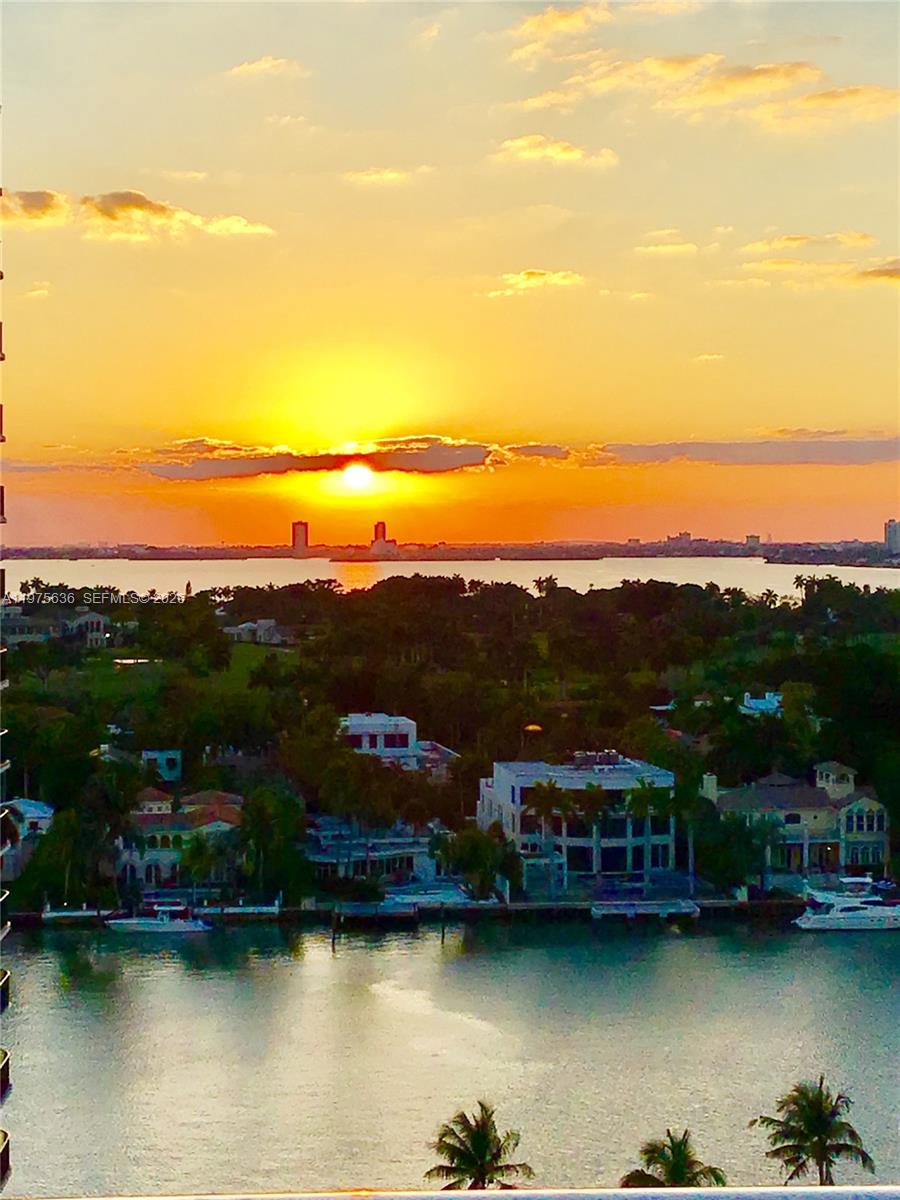 ARLEN BEACH CONDO - Residential Lease