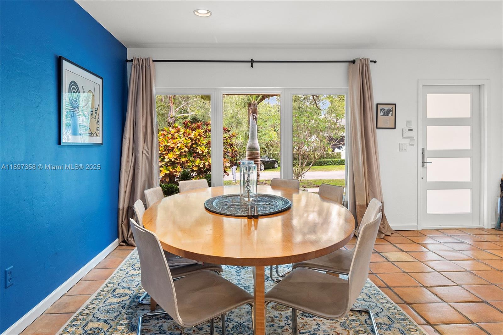 C G BISC BAY SEC 1 PL A - Residential Lease