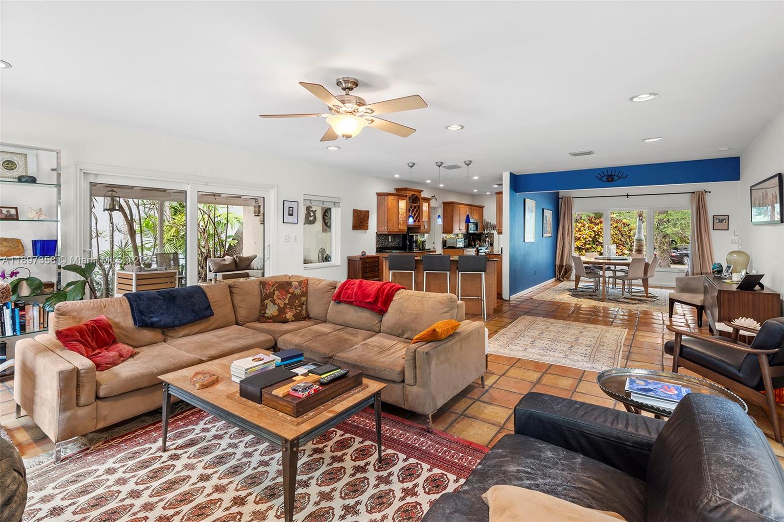 C G BISC BAY SEC 1 PL A - Residential Lease