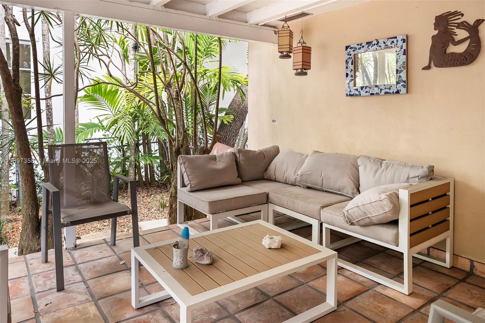 C G BISC BAY SEC 1 PL A - Residential Lease