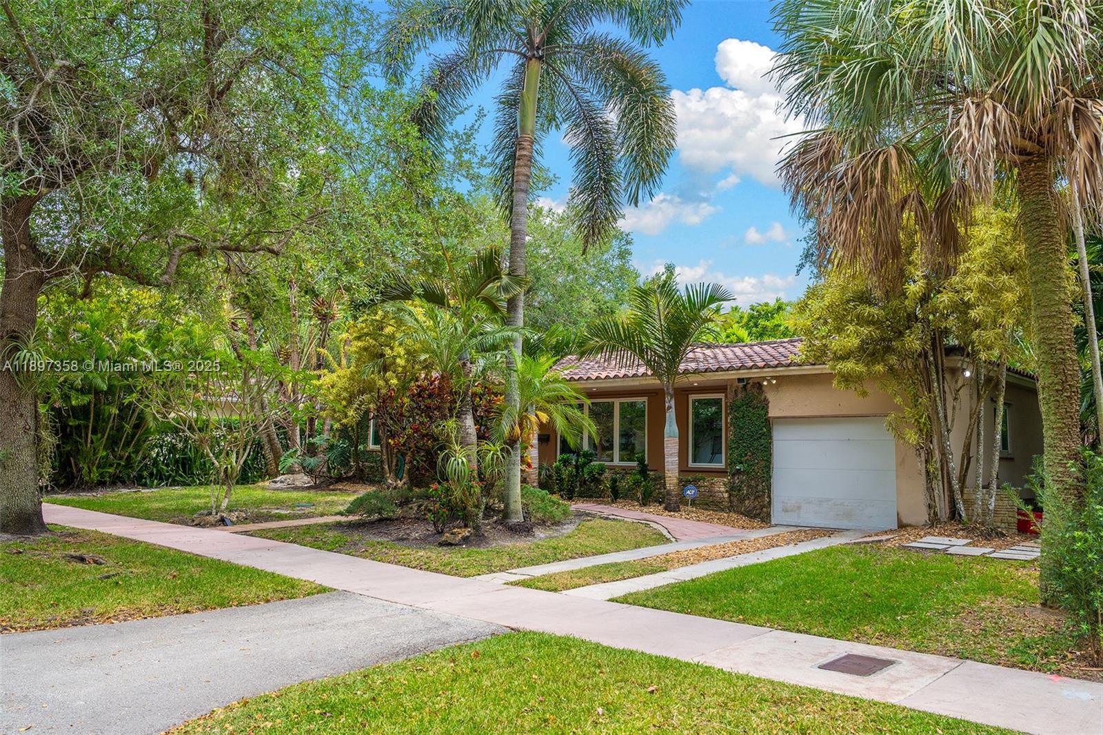 C G BISC BAY SEC 1 PL A - Residential Lease