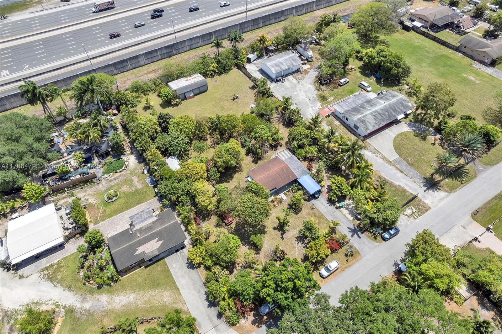 3950 SW 53rd Ave