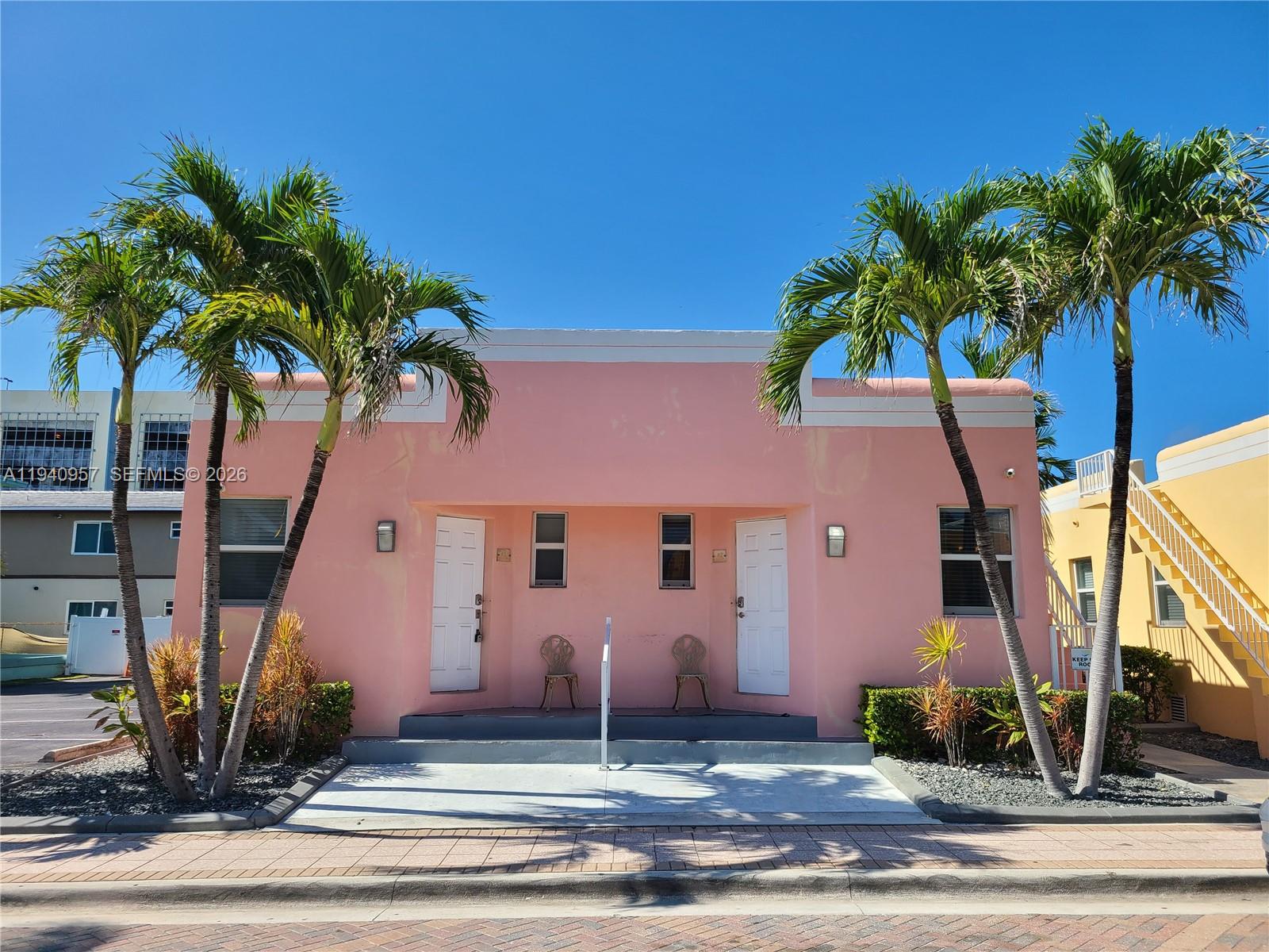 HOLLYWOOD BEACH FIRST ADD - Residential Lease