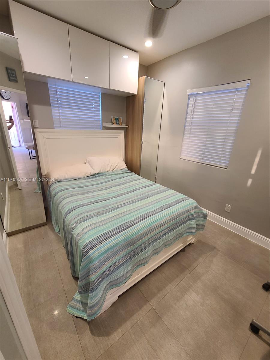 HOLLYWOOD BEACH FIRST ADD - Residential Lease