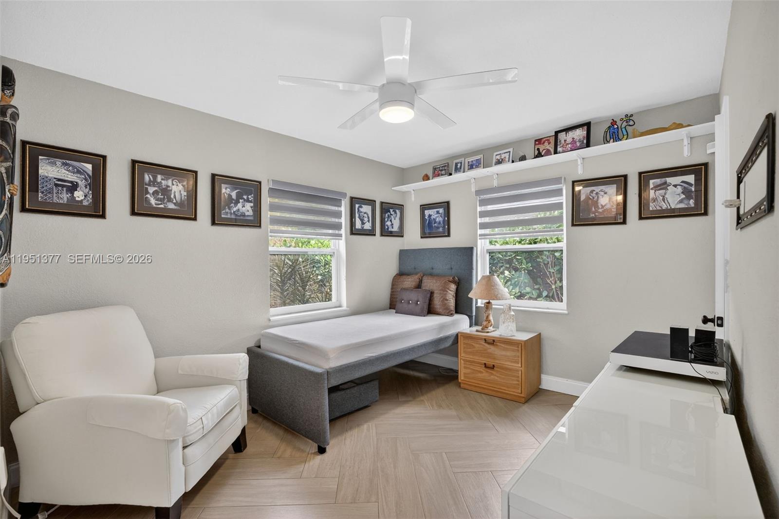 NORTH ANDREWS GARDENS FIR - Residential