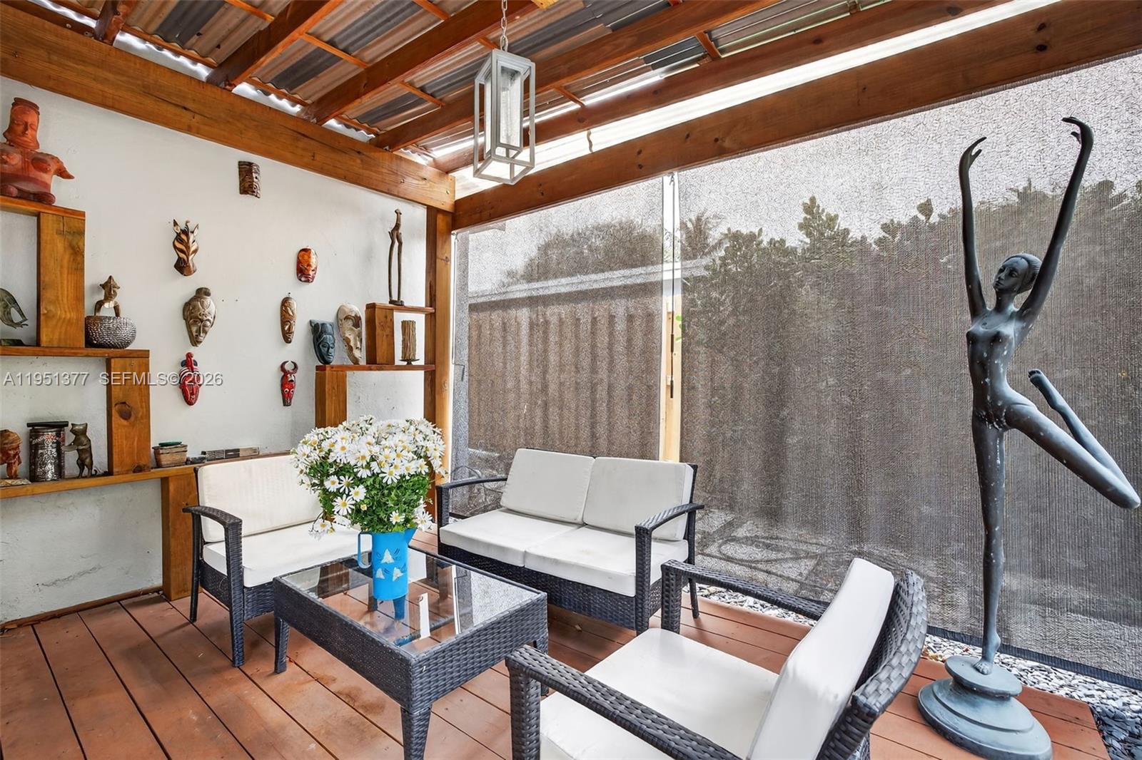 NORTH ANDREWS GARDENS FIR - Residential