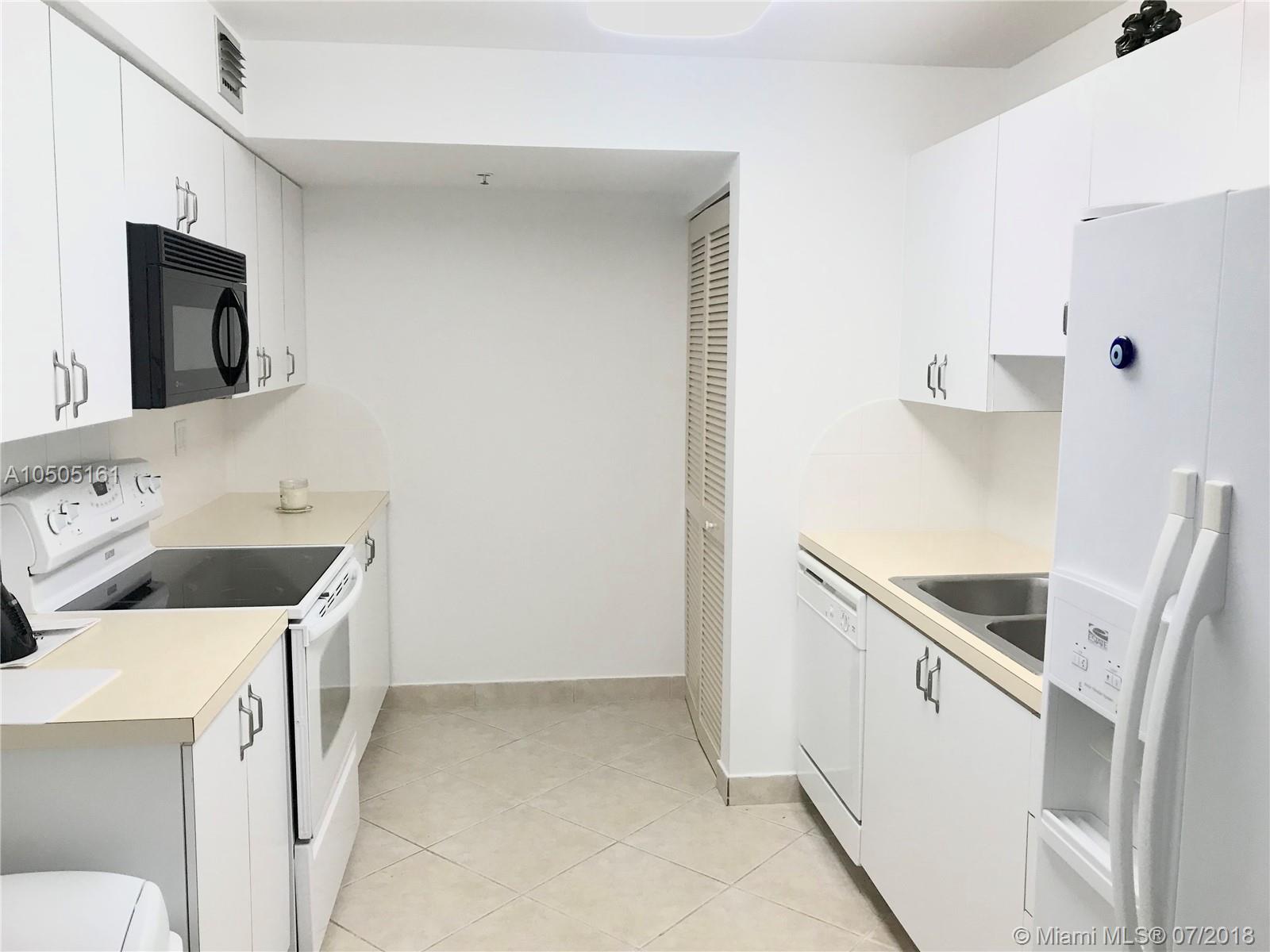 THE ROYAL CLUB CONDO - Residential Lease