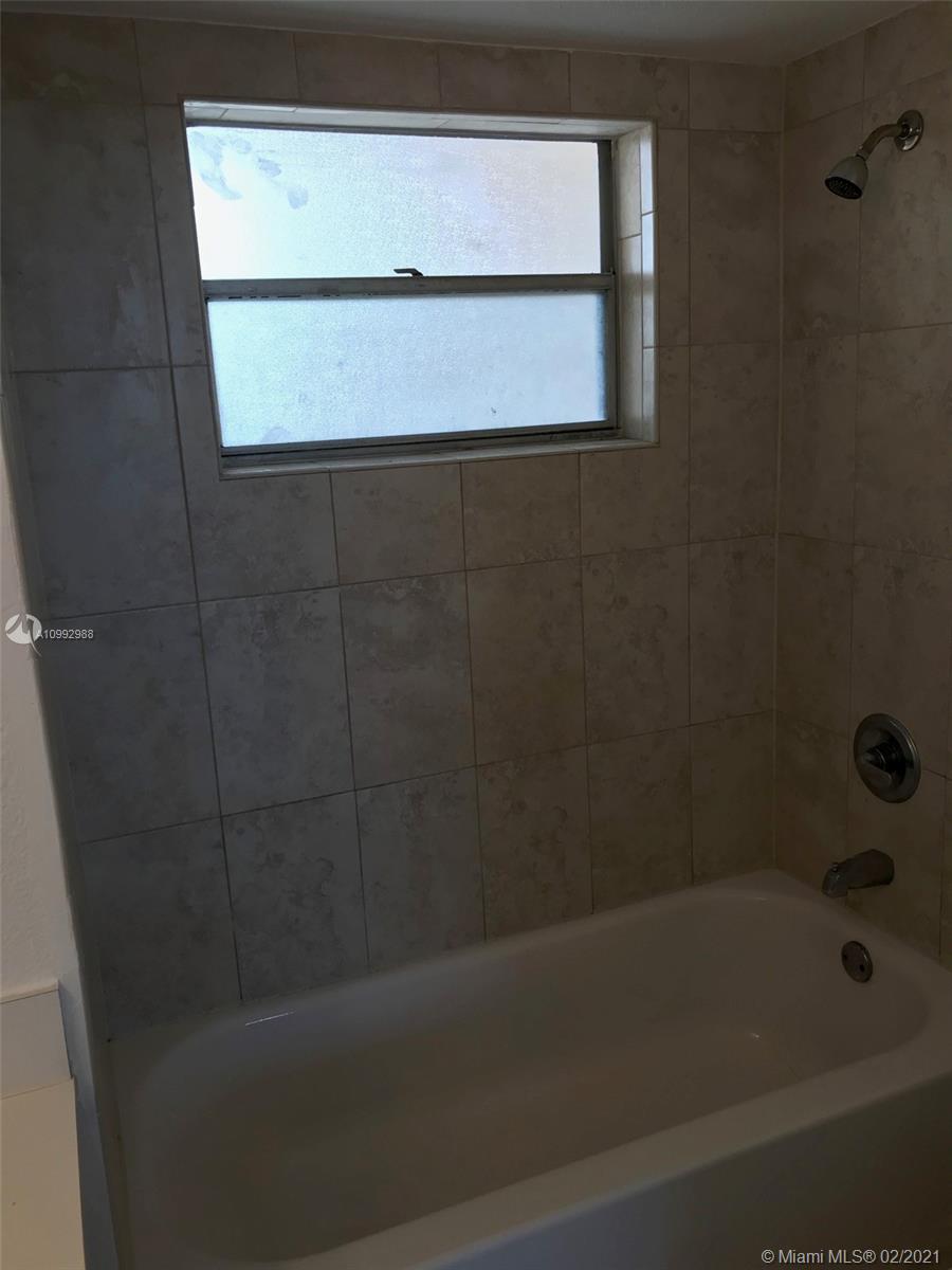 THREE SEASONS - Residential