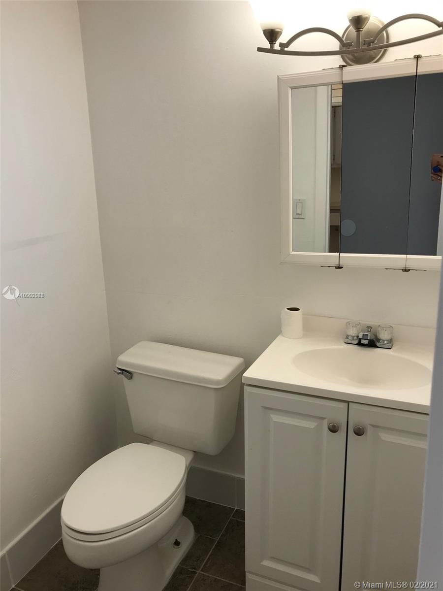 THREE SEASONS - Residential