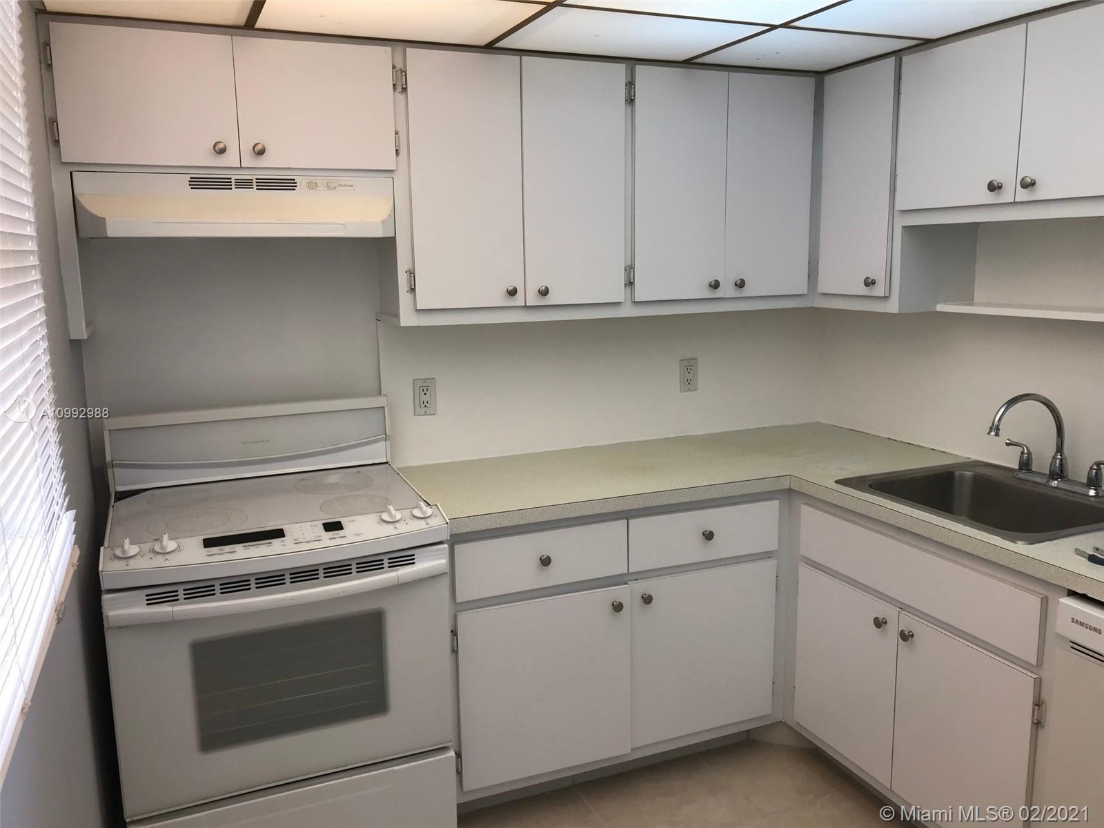 THREE SEASONS - Residential