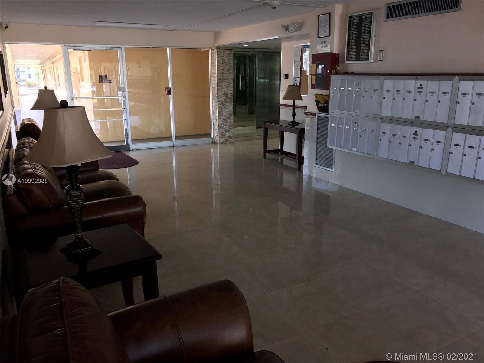 THREE SEASONS - Residential