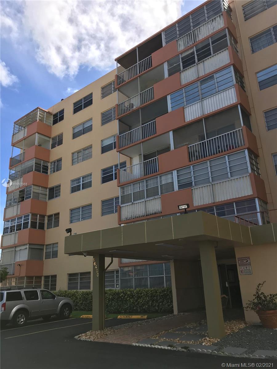 THREE SEASONS - Residential