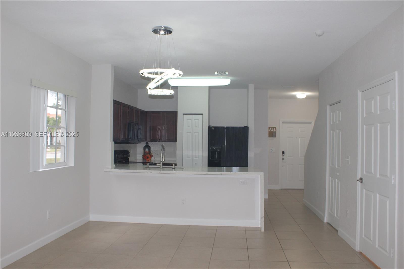 UNITED HOMES AT BELLA VIS - Residential Lease