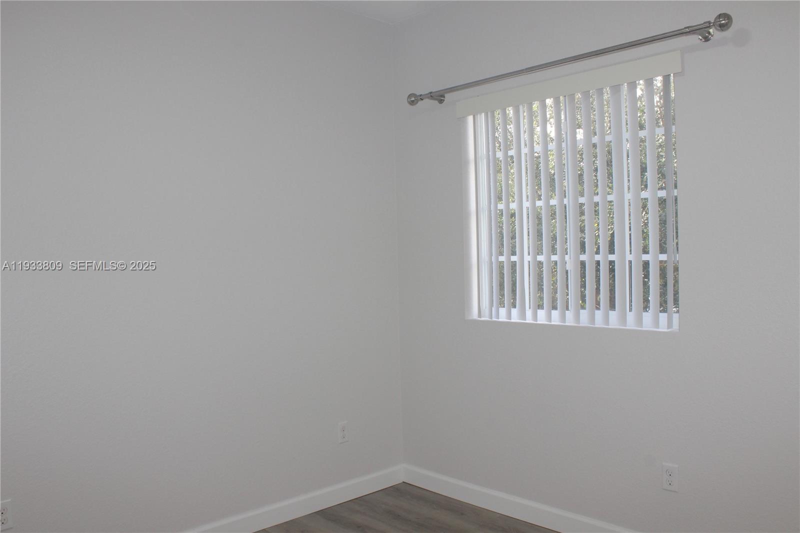 UNITED HOMES AT BELLA VIS - Residential Lease