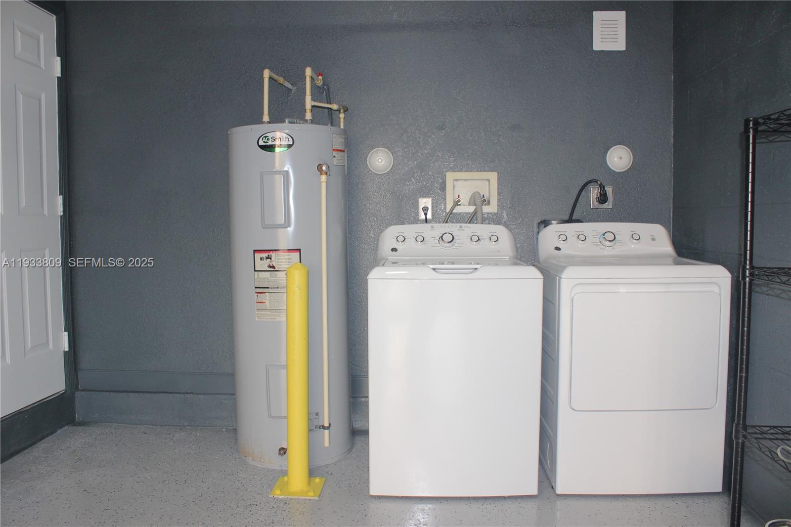 UNITED HOMES AT BELLA VIS - Residential Lease