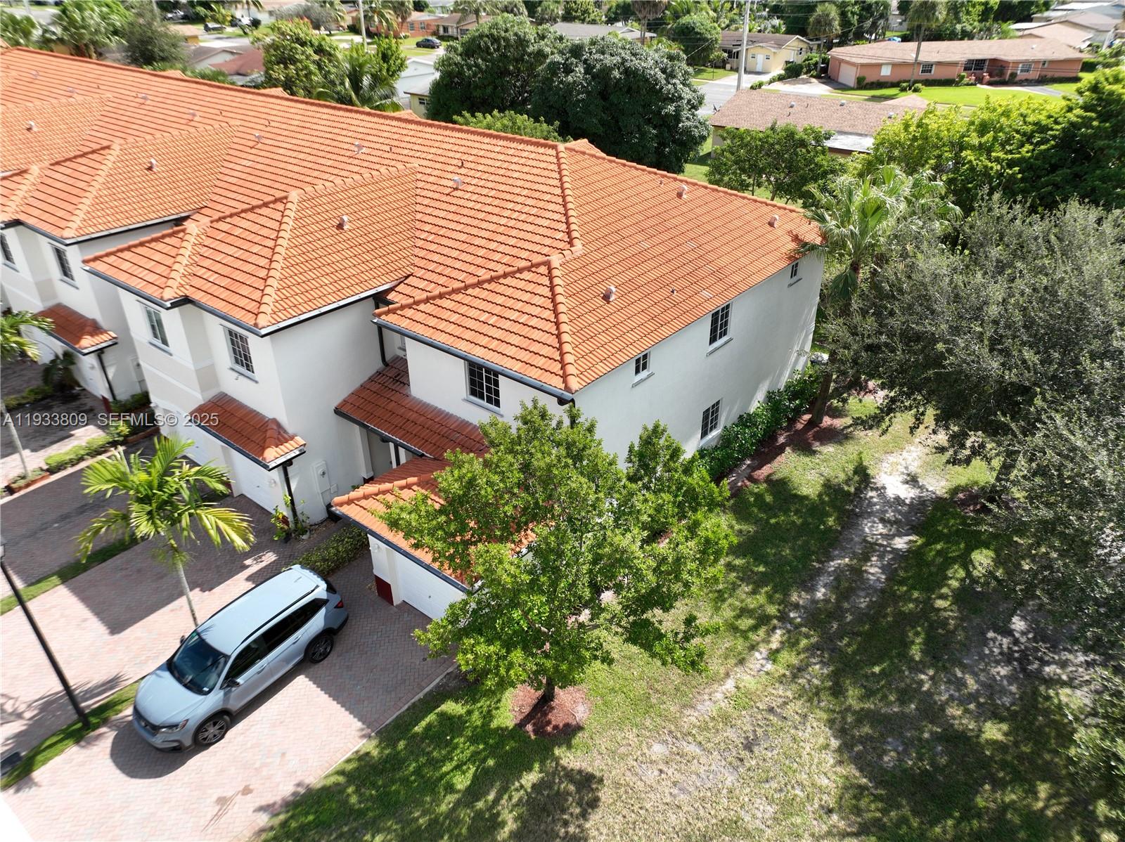 UNITED HOMES AT BELLA VIS - Residential Lease