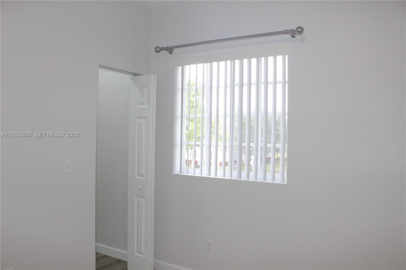 UNITED HOMES AT BELLA VIS - Residential Lease