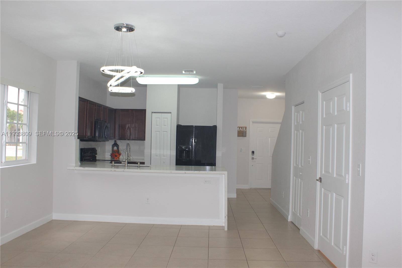 UNITED HOMES AT BELLA VIS - Residential Lease