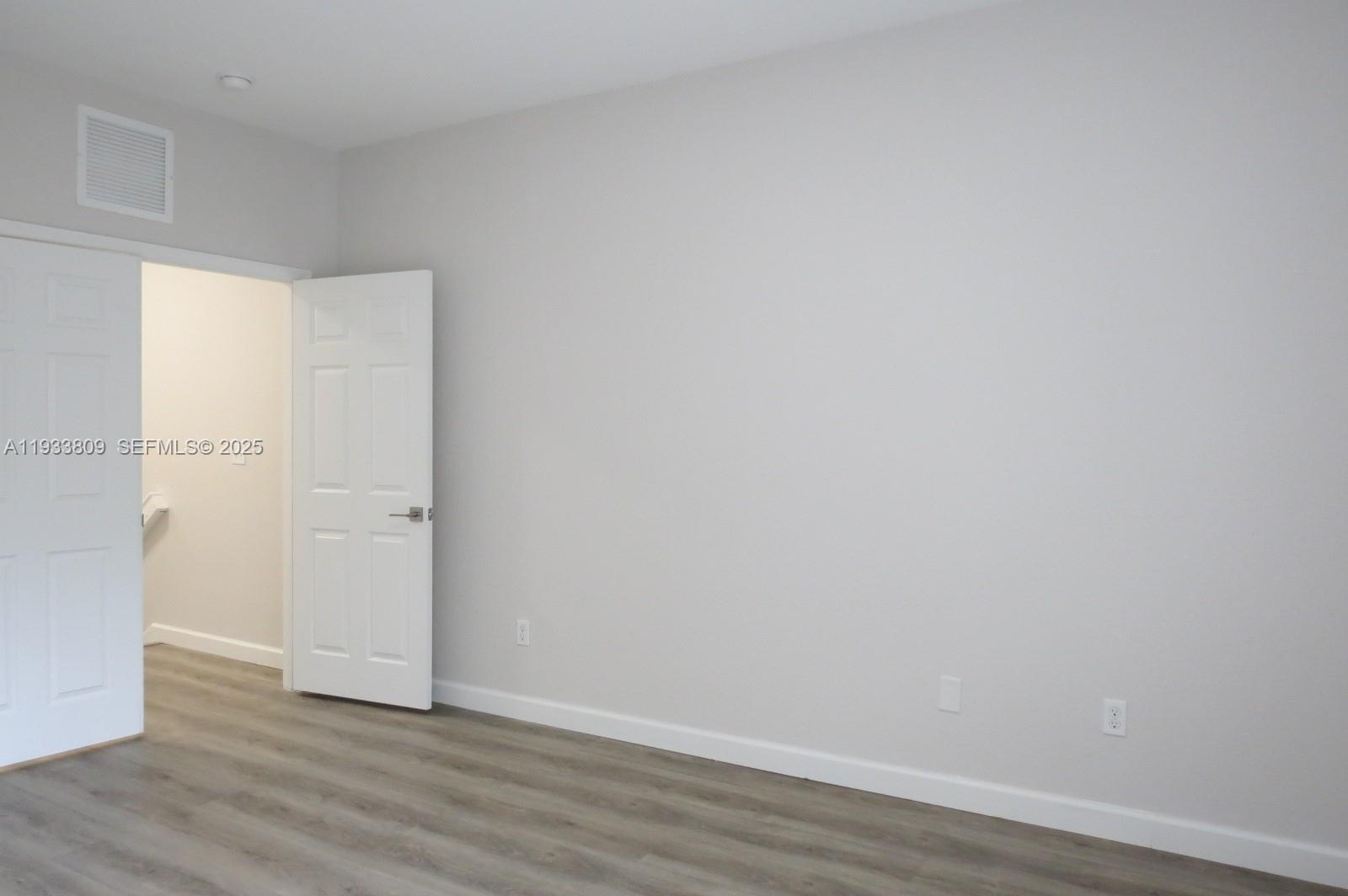 UNITED HOMES AT BELLA VIS - Residential Lease