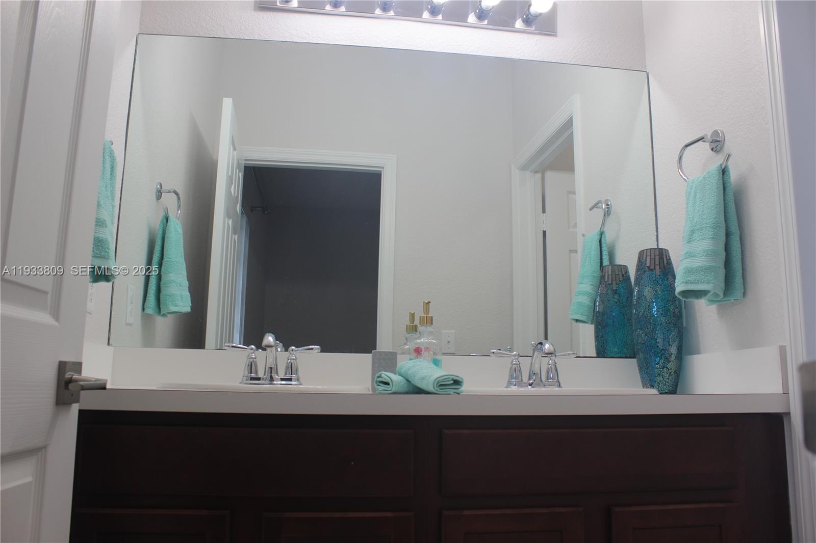 UNITED HOMES AT BELLA VIS - Residential Lease