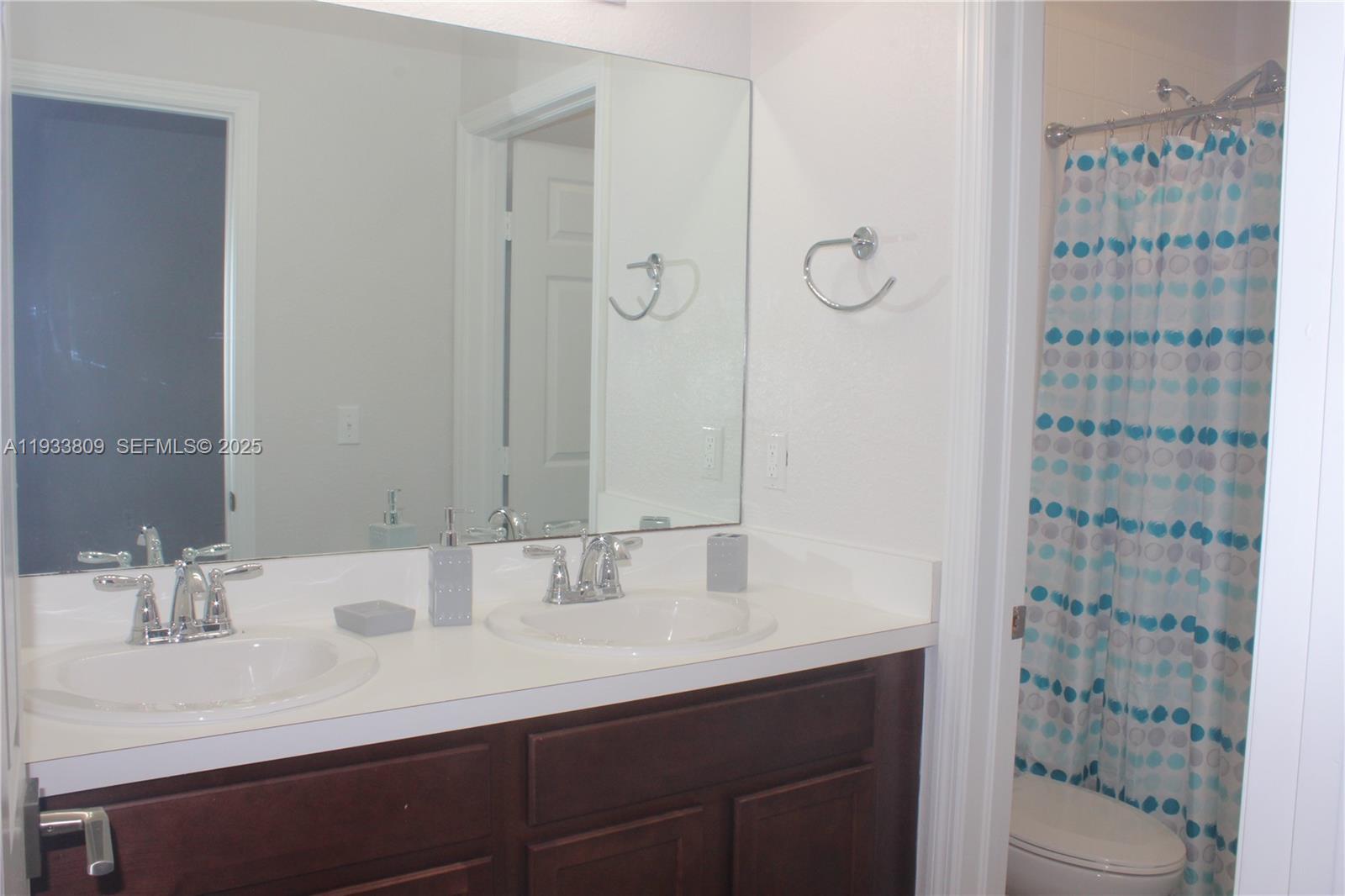 UNITED HOMES AT BELLA VIS - Residential Lease