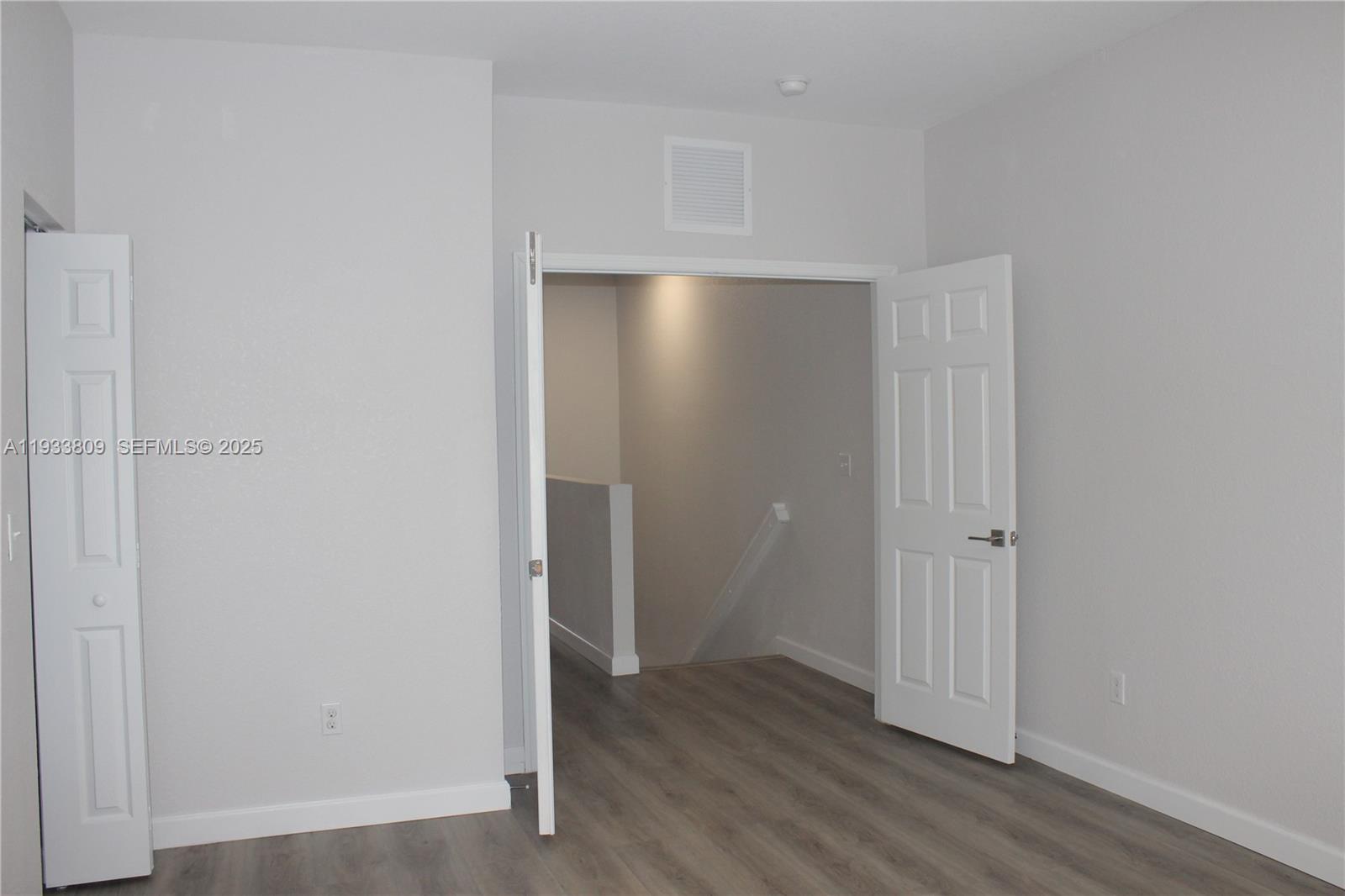 UNITED HOMES AT BELLA VIS - Residential Lease