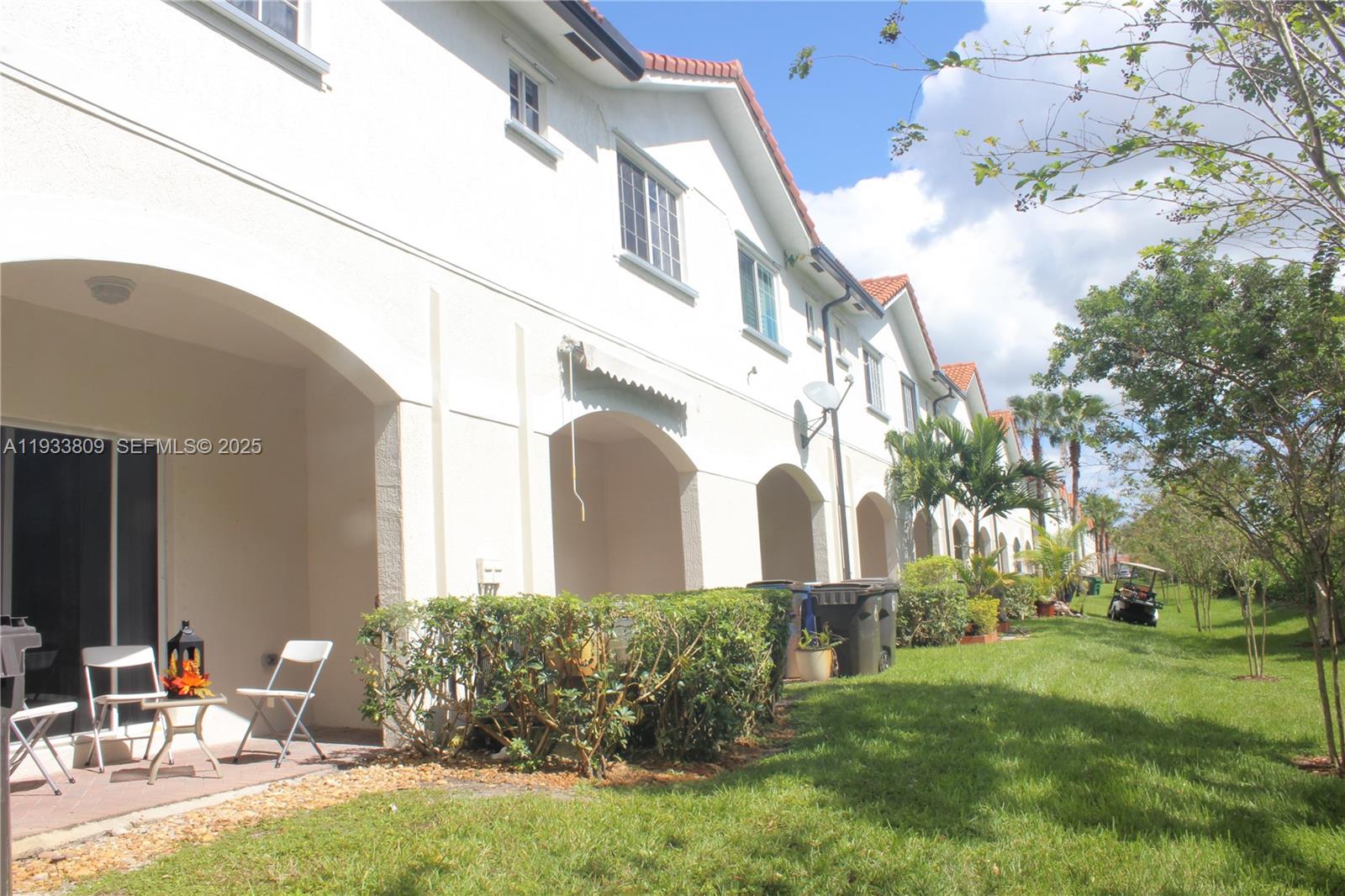 UNITED HOMES AT BELLA VIS - Residential Lease