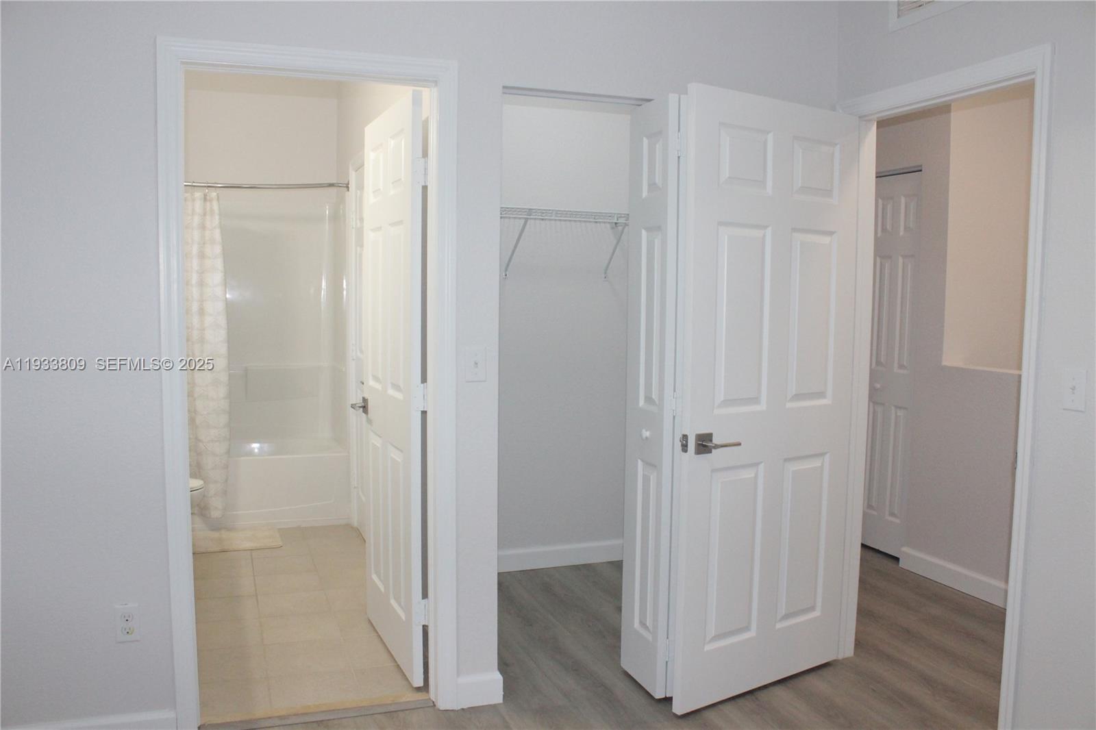 UNITED HOMES AT BELLA VIS - Residential Lease