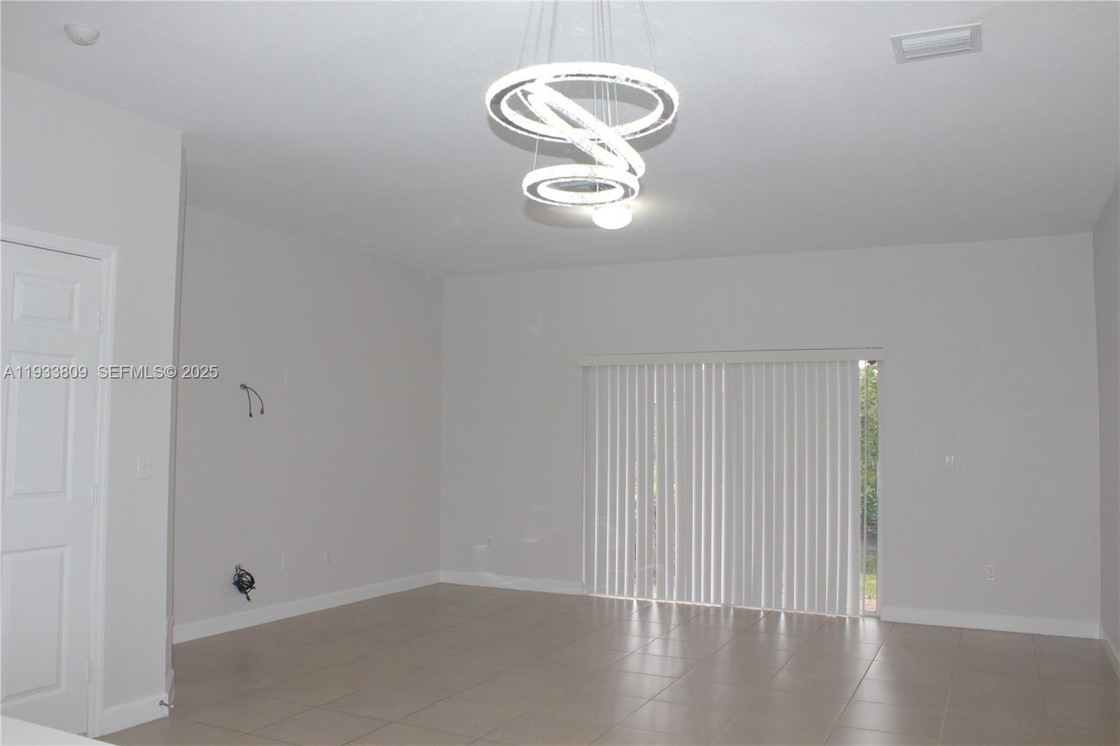 UNITED HOMES AT BELLA VIS - Residential Lease