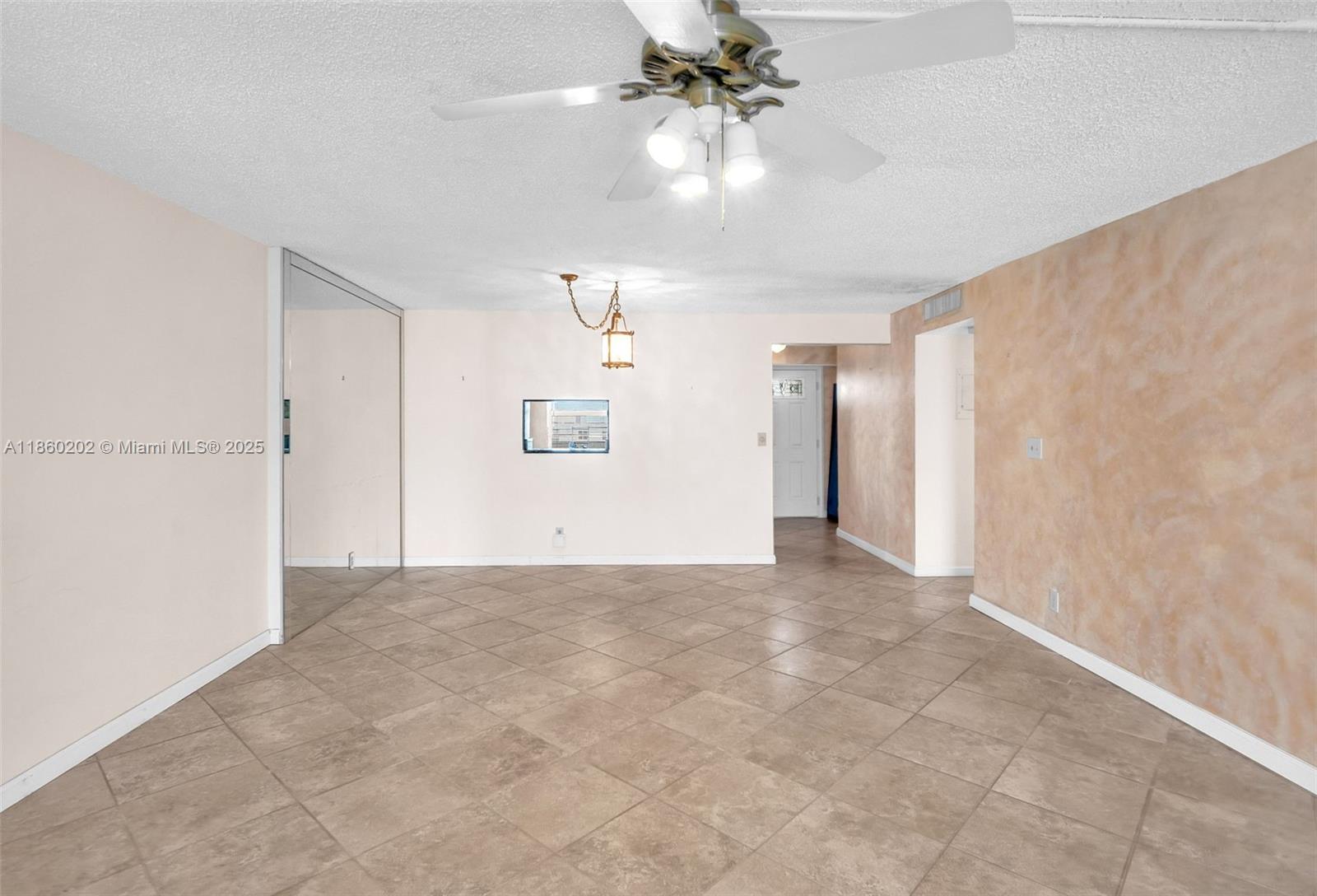 MEADOWBROOK LAKES VIEW CO - Residential