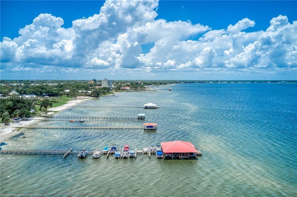 Majestic Cv - Residential