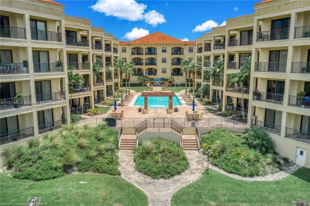 Majestic Cv - Residential