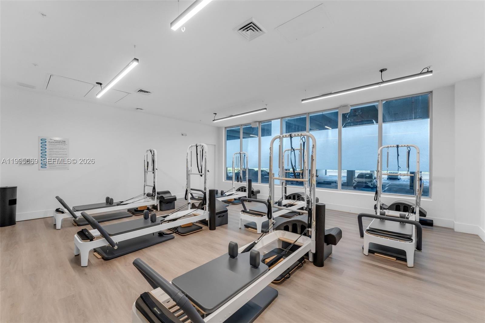 MIDTOWN AT DORAL - Residential Lease