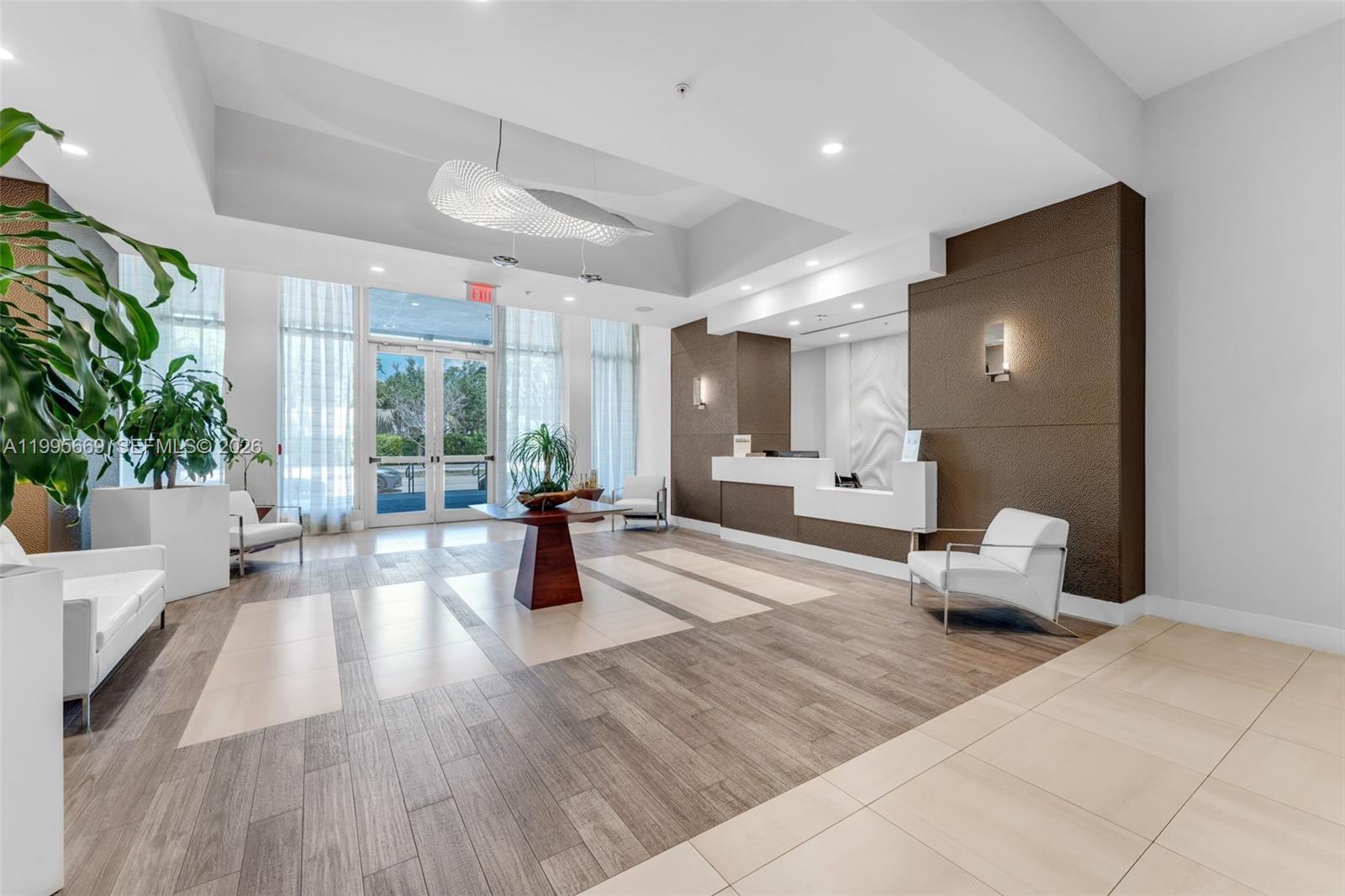 MIDTOWN AT DORAL - Residential Lease
