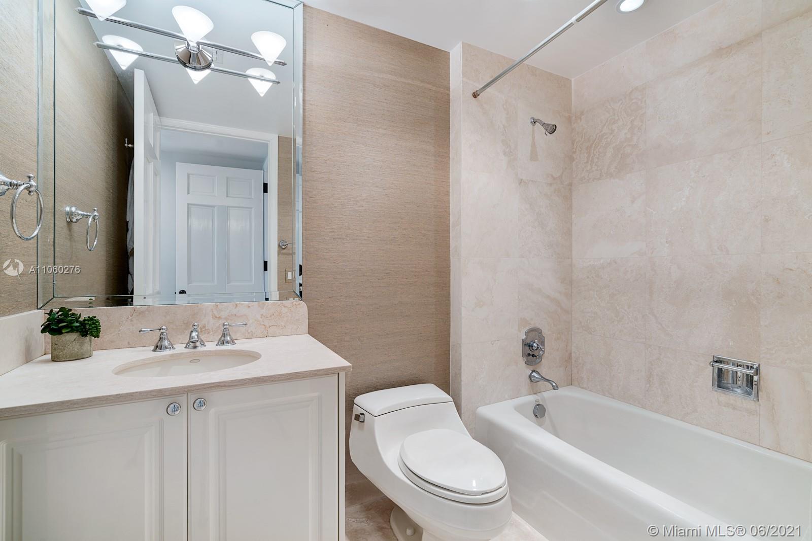 7600 OCEANSIDE AT FISHER - Residential