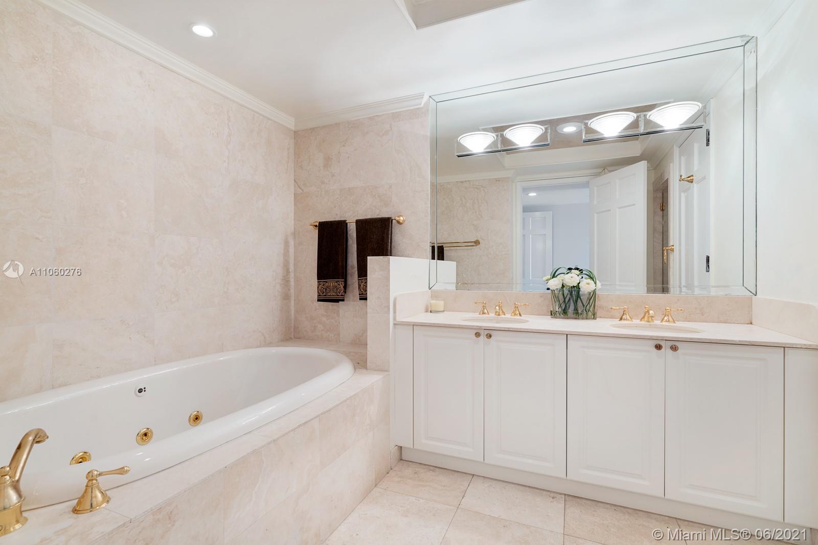 7600 OCEANSIDE AT FISHER - Residential