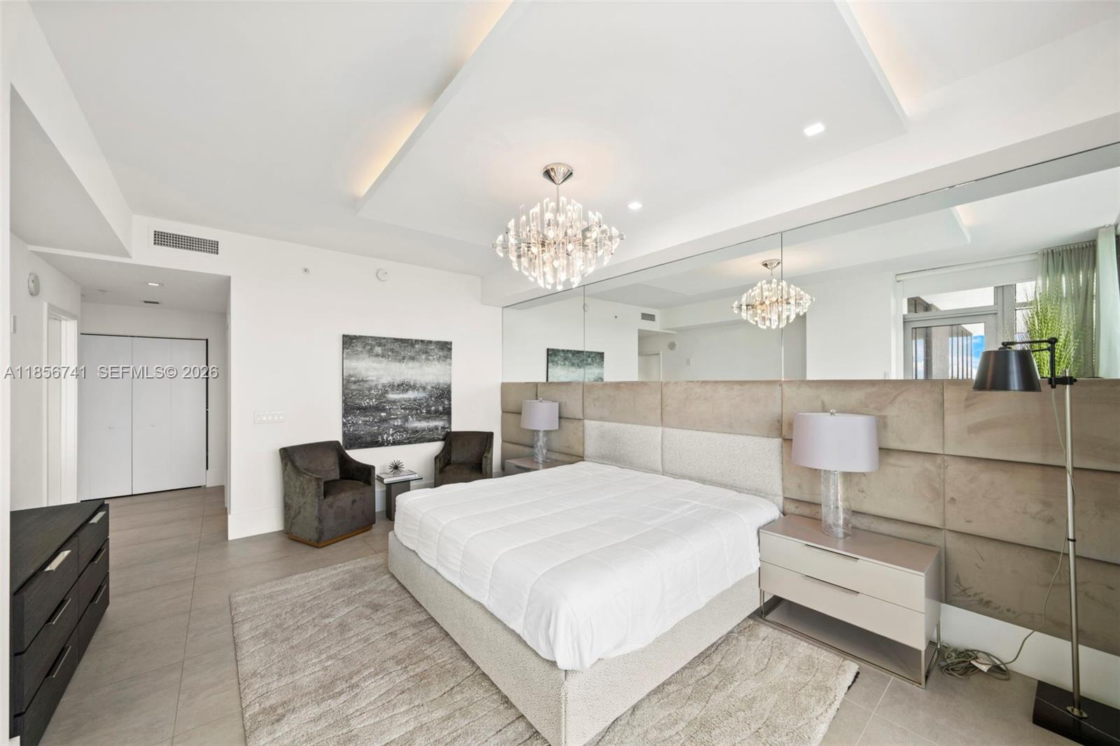 PARQUE TOWERS CONDO - Residential