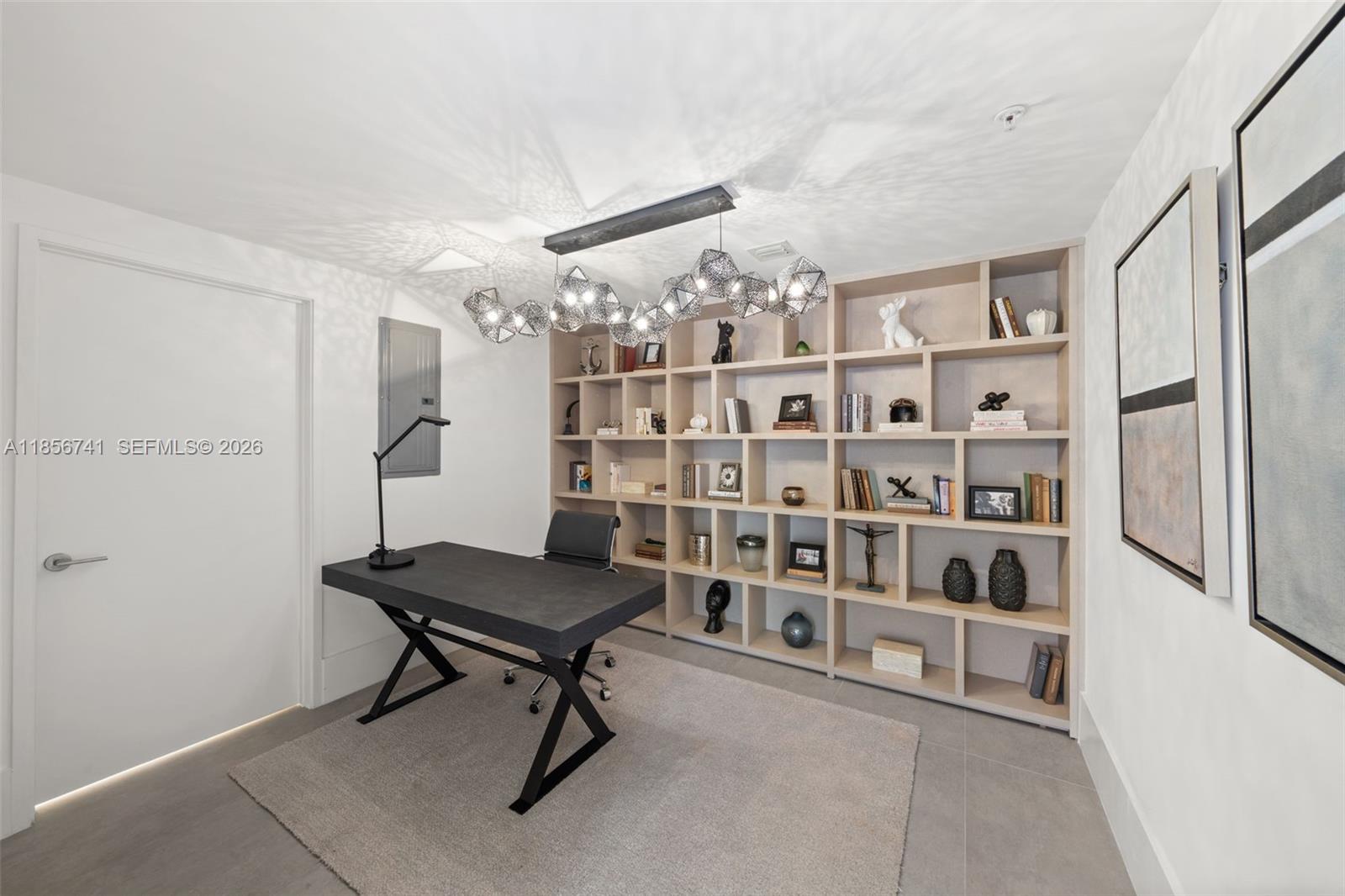 PARQUE TOWERS CONDO - Residential