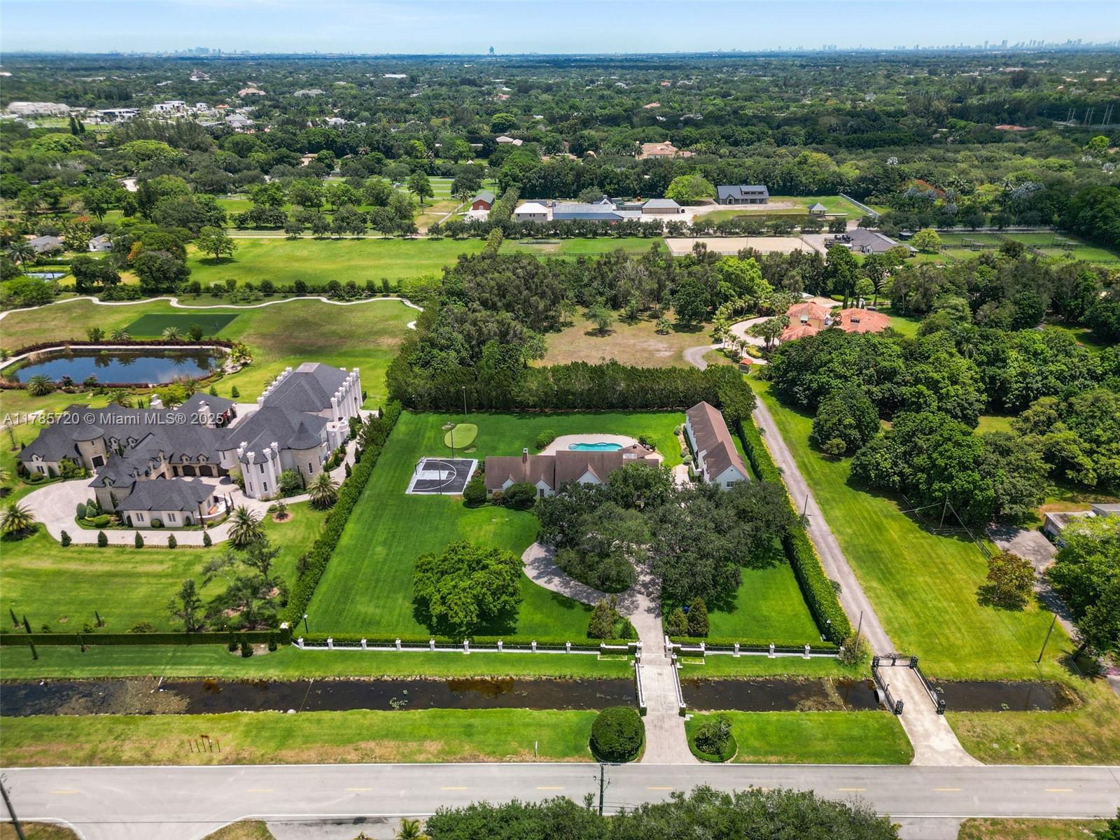 Photo 1 of 6320 Hancock Rd, Southwest Ranches, Florida, $5,900,000, Web #: 11785720