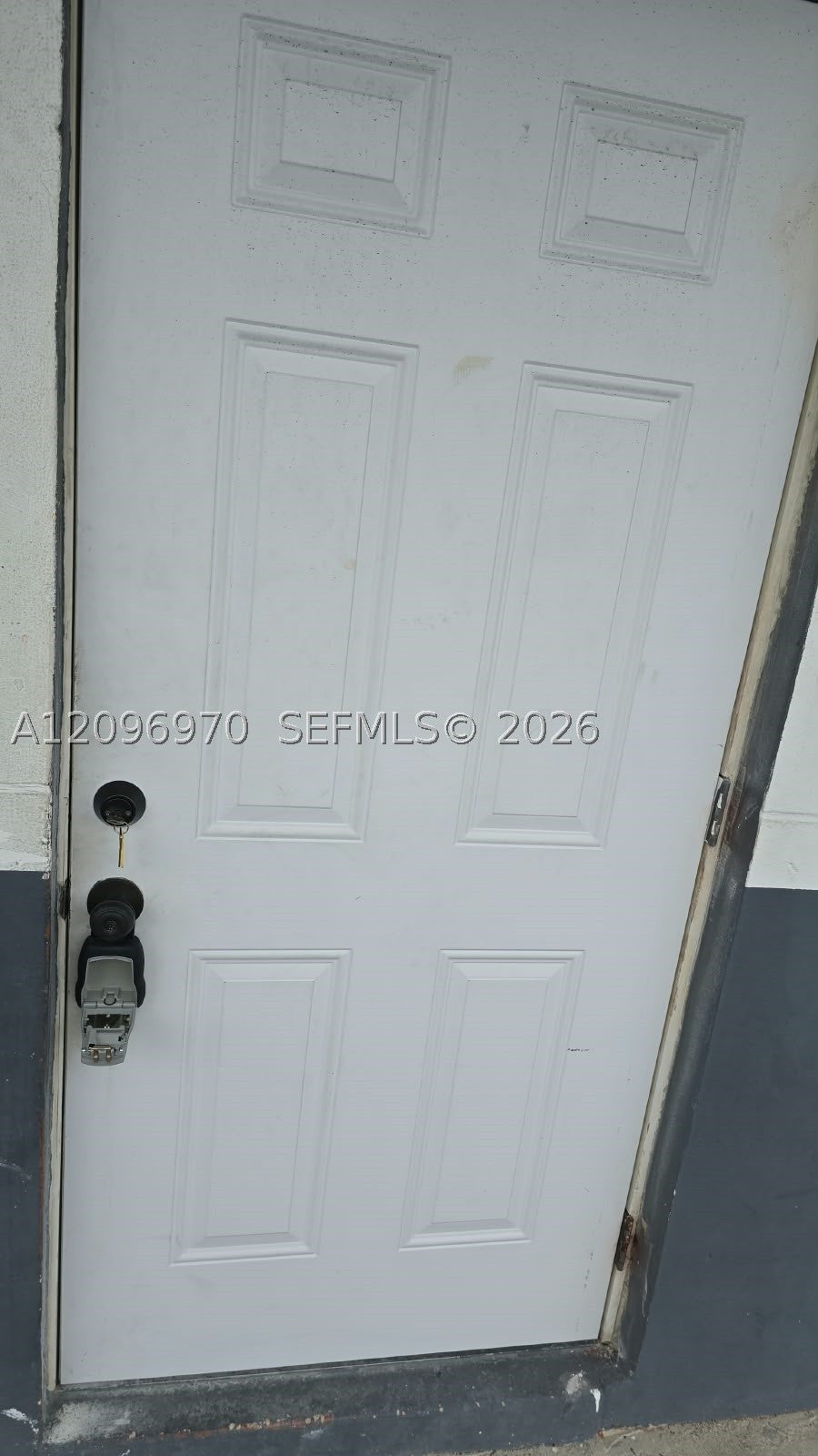 535 NW 7th St 12