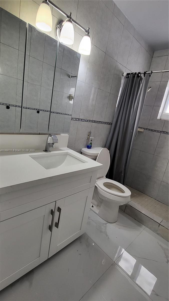 OAK RANCH MANOR CORR PL O - Residential