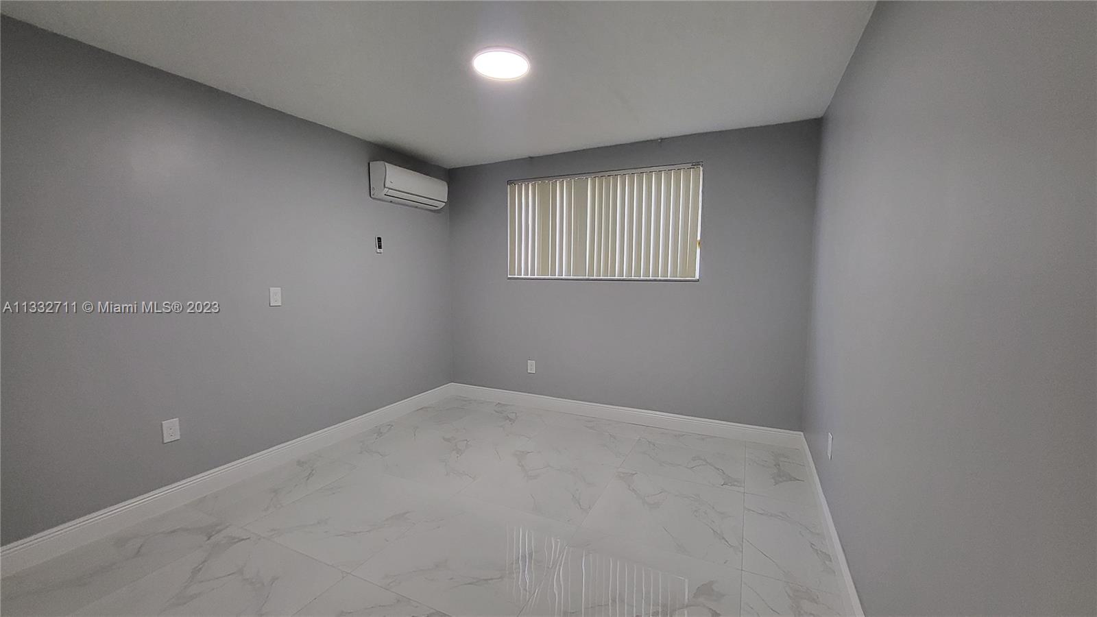 OAK RANCH MANOR CORR PL O - Residential